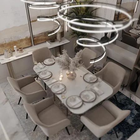 Hébergement de vacances Vip-designer-wohnung Im Zentrum, Wunderschoenes Schwimmbad *